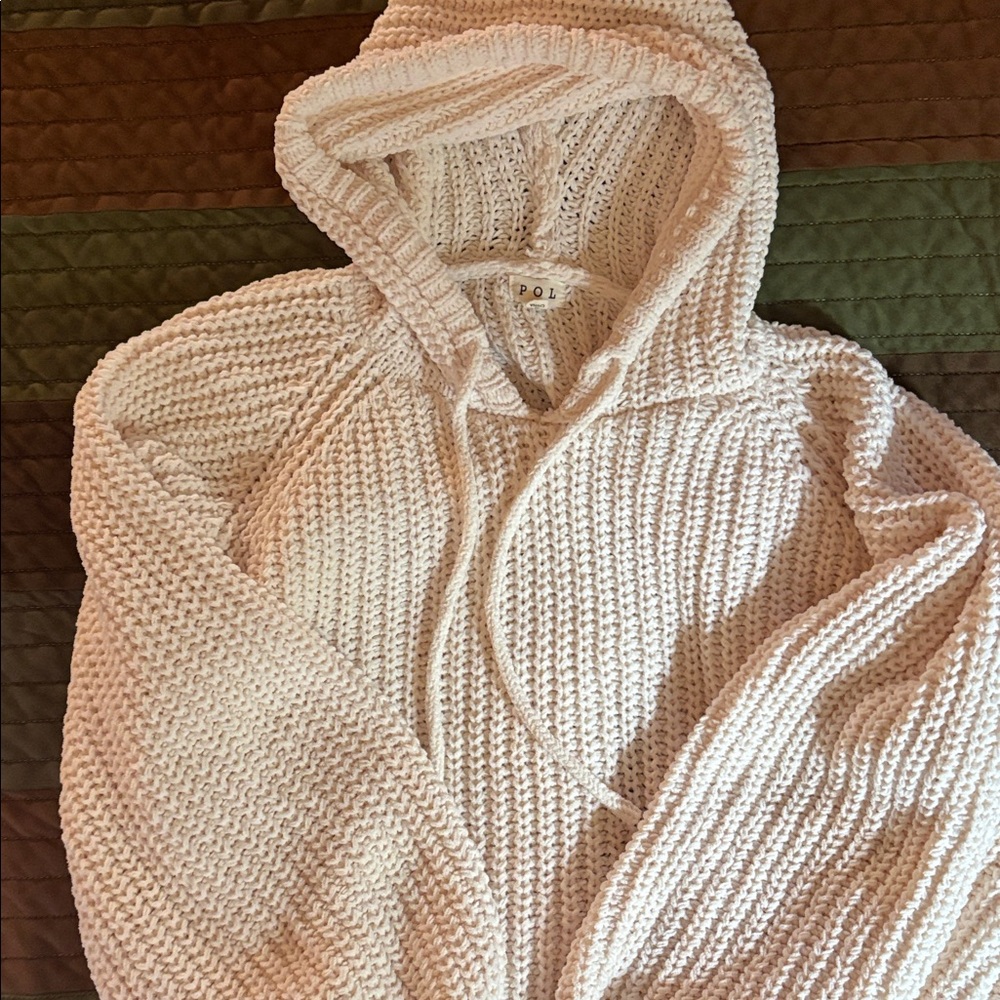 EUC POL Hooded Cable Knit Cropped Sweater – Cream Size L |